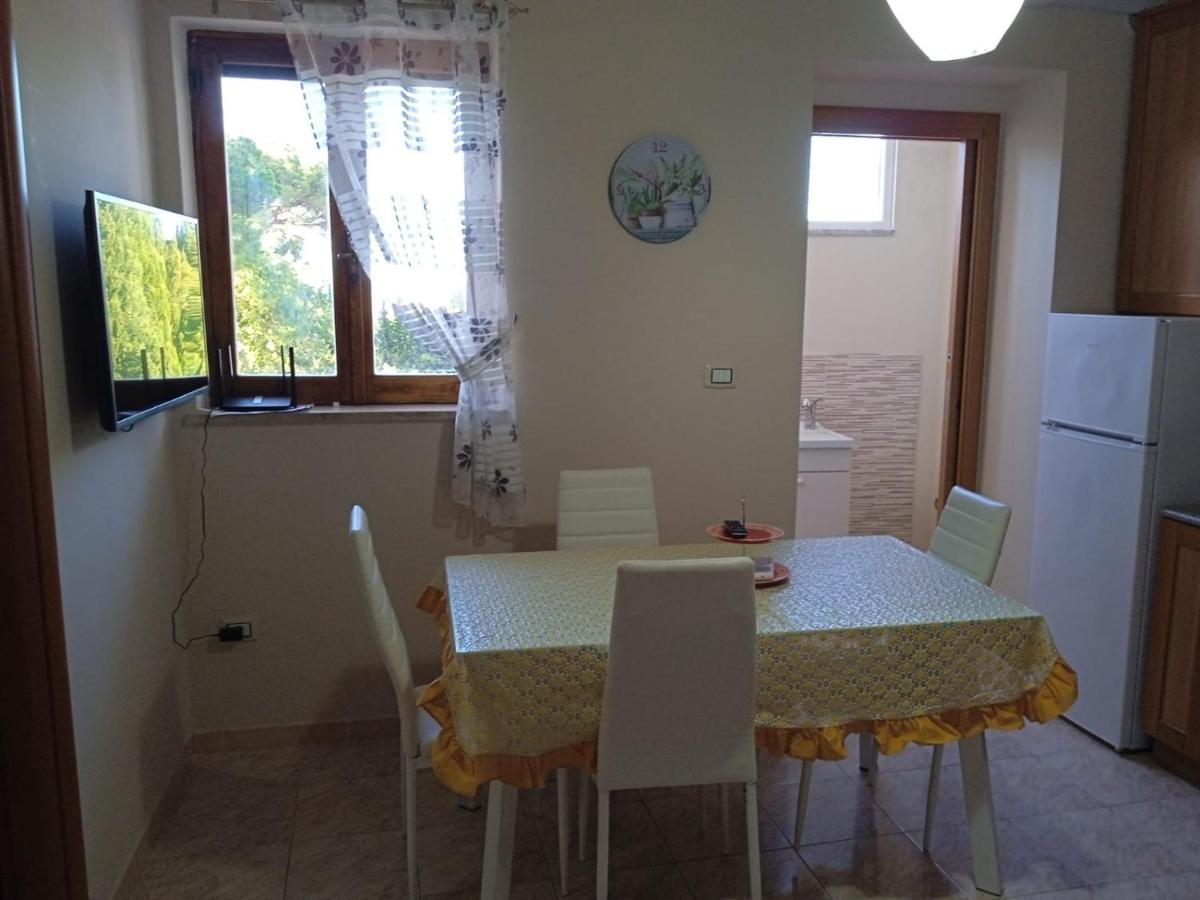 Bougainvillea Casa Vacanza Кастельбуоно Екстер'єр фото